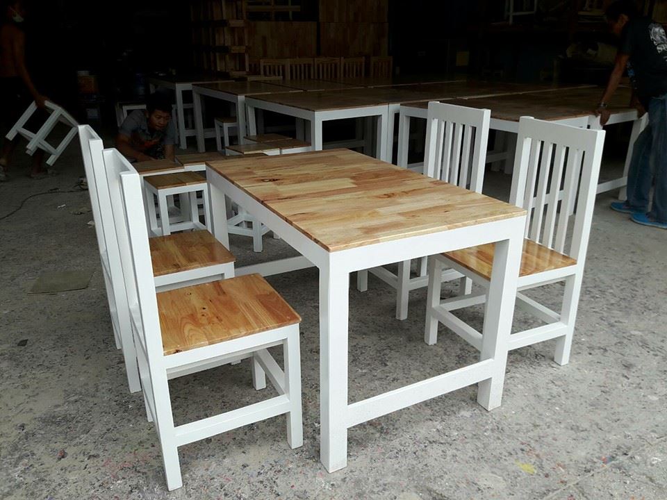  ขายโต๊ะไม้ โต๊ะไม้สน โต๊ะไม้จามจุรี เก้าอี้ไม้ เราคือโรงงานผลิตโดยตรงคับ  ราคาถูกสุดๆ                                                                                                                                                                            หนุ่มโต๊ะไม้