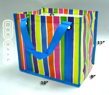 กระเป๋าพลาสติก แฟชั่น ลาย Candy สายสีฟ้า -  จำหน่ายกระเป๋าพลาสติก ทรงแฟชั่น  สีสันสดใส มีความแข็งแรง ทนทาน กันน้ำได้                                                                                                   M & N Shop 