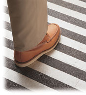 ෻ѹ 3M Safety- Walk Slip Resistant General -෻ѹ 3M Safety- Walk Slip Resistant  СѺǳաѭ٧ § ǳչѹͷö繼ҹ ͧѹغѵ˵

෻ѹ 3M Safety-Walk Slip Resistant Conformable 
෻ѹѺѺ鹼º  510,